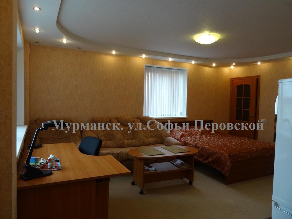 Apartment On Sofi Perovskoy 21 Murmanszk Kültér fotó